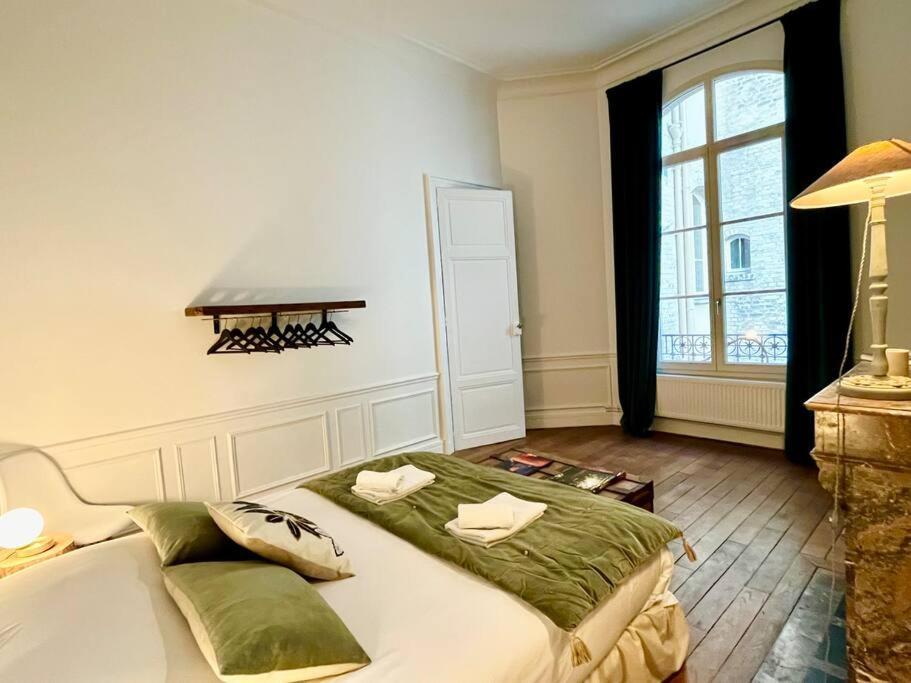 Champagne Des Anges - Proche Cathedrale De Apartment *